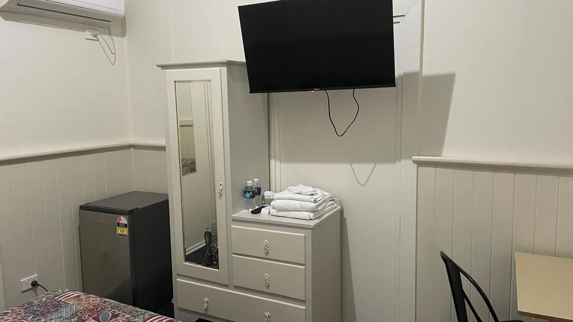 Hotel Thangool Australia